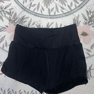 Shorts that are to big! And have only been tried on!